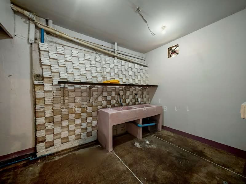 Amarinniwet 1, Bangkok, Soi Ram Inthra 3, Ram Inthra Road, Anusaowari, Bang Khen, Bangkok, 1 Bedroom, 100 sqm, Townhouse For Rent, by CHAWALIT KONGSAKPAIBUL, 500369534 - DDproperty.com