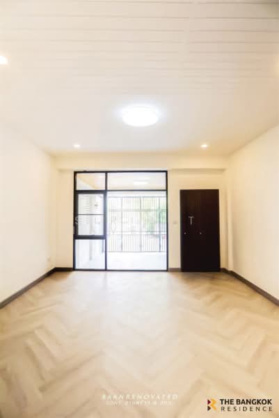 Townhouse Area Ladprao, กรุงเทพ, อินทราภรณ์, พลับพลา, วังทองหลาง, กรุงเทพ, 200 ตร.ม., ทาวน์เฮ้าส์ ขาย, โดย Sirirut Havee Akehurst, 500369537 - DDproperty.com