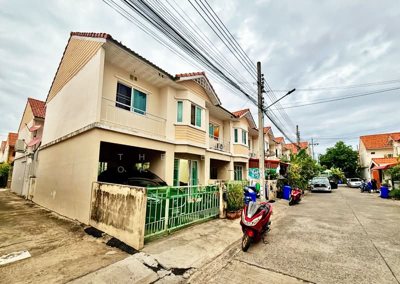 ภูมิใจนิเวศน์ 4, Samut Prakan, Nai Khlong Bang Pla Kot, Phra Samut Jadee, Samut Prakan, 3 Bedrooms, 100 sqm, Townhouse For Sale, by The Best Property ป้อม, 500369542 - DDproperty.com