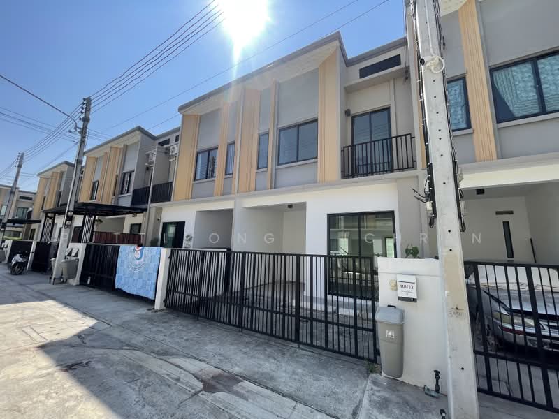 S Gate Bangkok-Pathumthani, Pathum Thani, Soi Wat Nong Prong, Bang Dua, Muang Pathum Thani, Pathum Thani, 3 Bedrooms, 110 sqm, Townhouse For Sale, by Puttipong Wichran, 500369557 - DDproperty.com