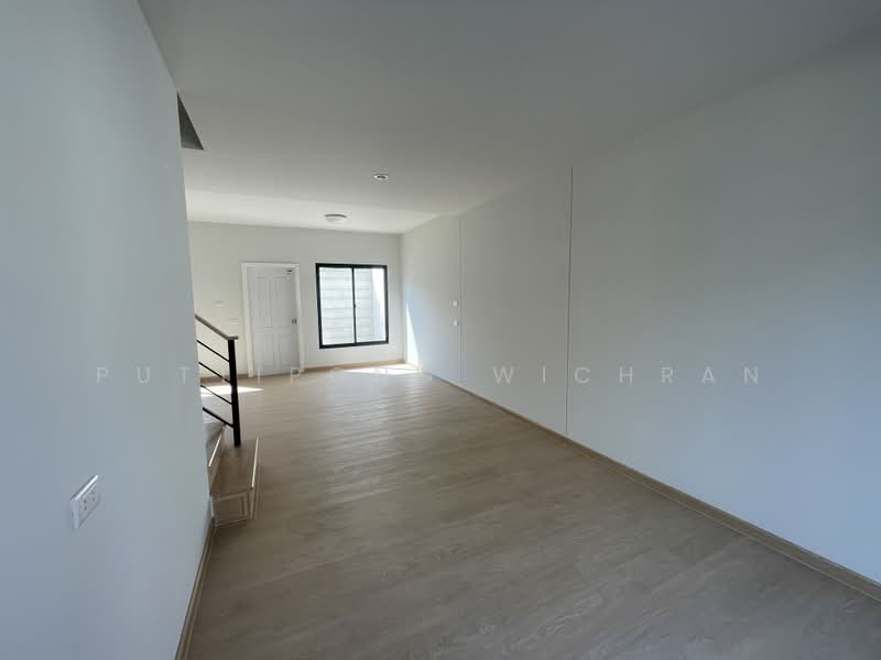 S Gate Bangkok-Pathumthani, Pathum Thani, Soi Wat Nong Prong, Bang Dua, Muang Pathum Thani, Pathum Thani, 3 Bedrooms, 110 sqm, Townhouse For Sale, by Puttipong Wichran, 500369557 - DDproperty.com