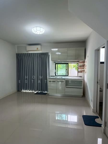 Baan Klang Muang Ratchaphruek - Rattanathibet, Nonthaburi, Soi Yothathikan, Nonthaburi 2023, Bang Rak Yai, Bang Bua Thong, Nonthaburi, 3 Bedrooms, 145 sqm, Townhouse For Rent, by HOME Real Estate Service, 500369560 - DDproperty.com