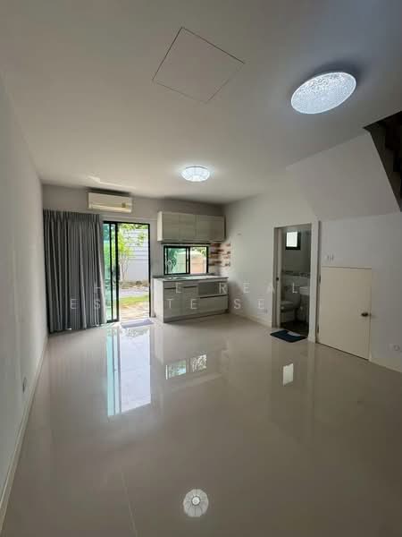 Baan Klang Muang Ratchaphruek - Rattanathibet, Nonthaburi, Soi Yothathikan, Nonthaburi 2023, Bang Rak Yai, Bang Bua Thong, Nonthaburi, 3 Bedrooms, 145 sqm, Townhouse For Rent, by HOME Real Estate Service, 500369560 - DDproperty.com