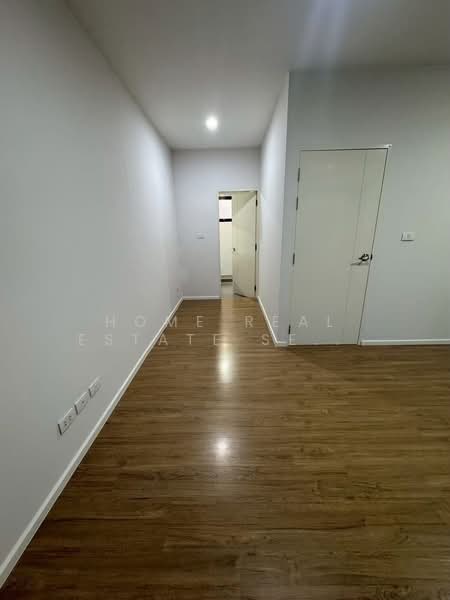 Baan Klang Muang Ratchaphruek - Rattanathibet, Nonthaburi, Soi Yothathikan, Nonthaburi 2023, Bang Rak Yai, Bang Bua Thong, Nonthaburi, 3 Bedrooms, 145 sqm, Townhouse For Rent, by HOME Real Estate Service, 500369560 - DDproperty.com