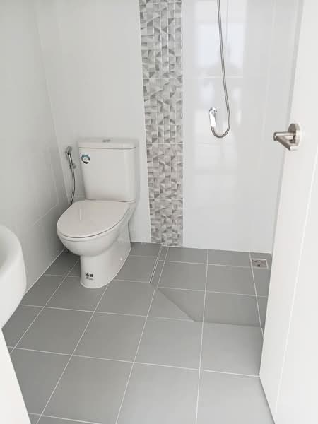 Grande V Home Bangna, Samut Prakan, Bang Bo, Samut Prakan, 3 Bedrooms, 141 sqm, Semi-Detached House (Twin House) For Rent, by สมโพธิ เทศวิรัช, 500369596 - DDproperty.com