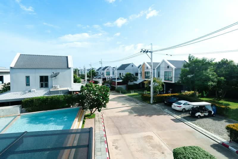 Grande V Home Bangna, Samut Prakan, Bang Bo, Samut Prakan, 3 Bedrooms, 141 sqm, Semi-Detached House (Twin House) For Rent, by สมโพธิ เทศวิรัช, 500369596 - DDproperty.com