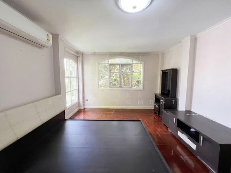 Neighborhome Watcharaphon, Bangkok, Sukhaphiban 5, Sam Wa Tawan Ok, Khlong Sam Wa, Bangkok, 3 Bedrooms, 160 sqm, Single Detached House For Sale, by Amwika Karoonsombat, 500369602 - DDproperty.com