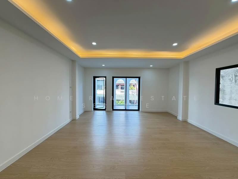 หมู่บ้านเมืองเพชร วิลเลจ, กรุงเทพ, ฉิมพลี, ตลิ่งชัน, กรุงเทพ, 150 ตร.ม., ทาวน์เฮ้าส์ ขาย, โดย HOME Real Estate Service, 500369606 - DDproperty.com