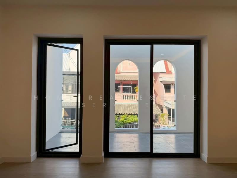 หมู่บ้านเมืองเพชร วิลเลจ, Bangkok, Chim Plee, Taling Chan, Bangkok, 3 Bedrooms, 150 sqm, Townhouse For Sale, by HOME Real Estate Service, 500369606 - DDproperty.com