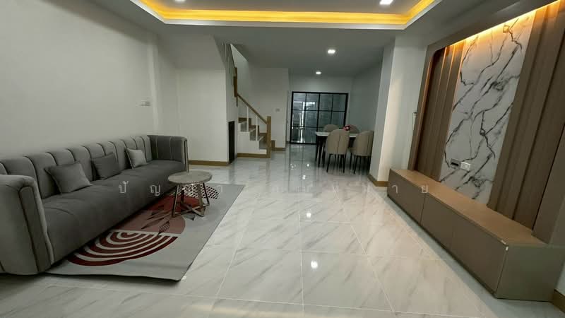 หมู่บ้าน เค ซี รามอินทรา 6, กรุงเทพ, สามวาตะวันตก, คลองสามวา, กรุงเทพ, 110 ตร.ม., ทาวน์เฮ้าส์ ขาย, โดย ปัญญา สมหมาย, 500369628 - DDproperty.com