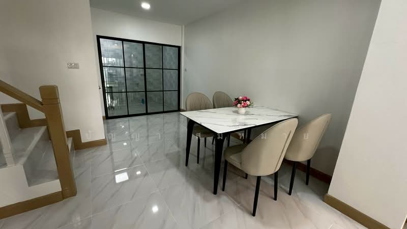 หมู่บ้าน เค ซี รามอินทรา 6, กรุงเทพ, สามวาตะวันตก, คลองสามวา, กรุงเทพ, 110 ตร.ม., ทาวน์เฮ้าส์ ขาย, โดย ปัญญา สมหมาย, 500369628 - DDproperty.com