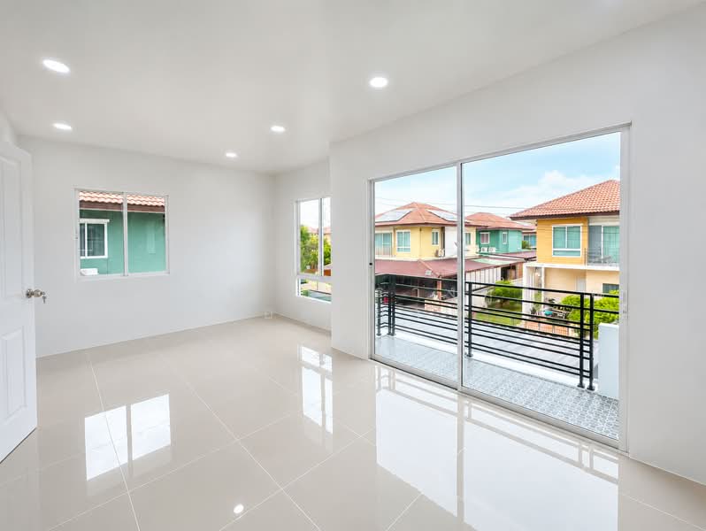 The Trust Ville Watcharapol-Hathairat, Pathum Thani, Hatairat Road, Bung Kham Proi, Lam Luk Ka, Pathum Thani, 3 Bedrooms, 210 sqm, Single Detached House For Sale, by ภัทรนัน อิศรางกูร ณ อยุธยา, 500369641 - DDproperty.com