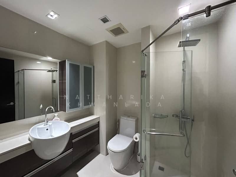 Sky Walk Residences, Bangkok, 1599 Sukhumvit Road, Phra Kanong Nua, Watthana, Bangkok, 1 Bedroom, 40 sqm, Condo For Sale, by Nattharika Khwanlada, 500369651 - DDproperty.com