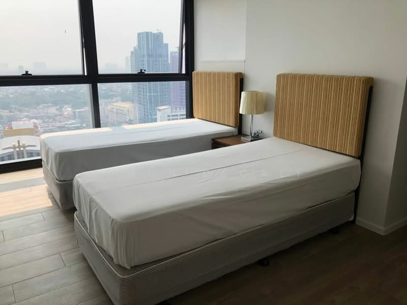 The Lofts Silom : เดอะ ลอฟท์ สีลม, กรุงเทพ, ถนนประมวญ, สีลม, บางรัก, กรุงเทพ, 127 ตร.ม., คอนโด ให้เช่า, โดย Simon Decalf, 500369694 - DDproperty.com