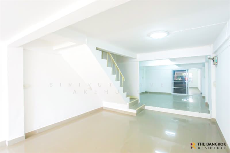 Shophouse Area Bang Kapi, กรุงเทพ, เสรีไทย, คลองกุ่ม, บึงกุ่ม, กรุงเทพ, 200 ตร.ม., ทาวน์เฮ้าส์ ขาย, โดย Sirirut Havee Akehurst, 500369700 - DDproperty.com