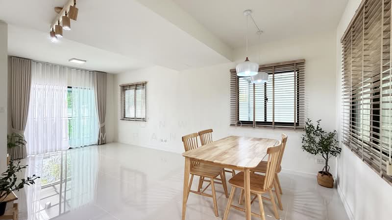 Pruksa Ville 57 Pattanakarn : พฤกษาวิลล์ 57 พัฒนาการ, กรุงเทพ, ซอยพัฒนาการ 38, สวนหลวง, กรุงเทพ, 125 ตร.ม., ทาวน์เฮ้าส์ ขาย, โดย Ponwimol Wipanarapai, 500369705 - DDproperty.com