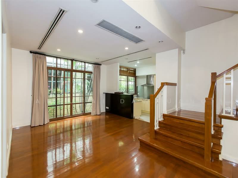 Baan Sansiri Sukhumvit 67, Bangkok, 32 Soi Sukhumvit 67, Phra Kanong Nua, Watthana, Bangkok, 4 Bedrooms, 394 sqm, Single Detached House For Rent, by Kanrutai Dawruang, 500369723 - DDproperty.com