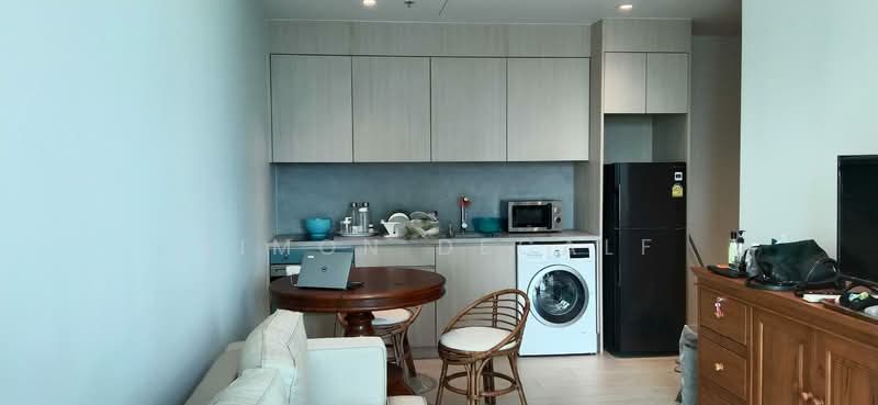 The Lofts Silom, Bangkok, Pramuan Road, Silom, Bang Rak, Bangkok, 1 Bedroom, 49 sqm, Condo For Sale, by Simon Decalf, 500369748 - DDproperty.com