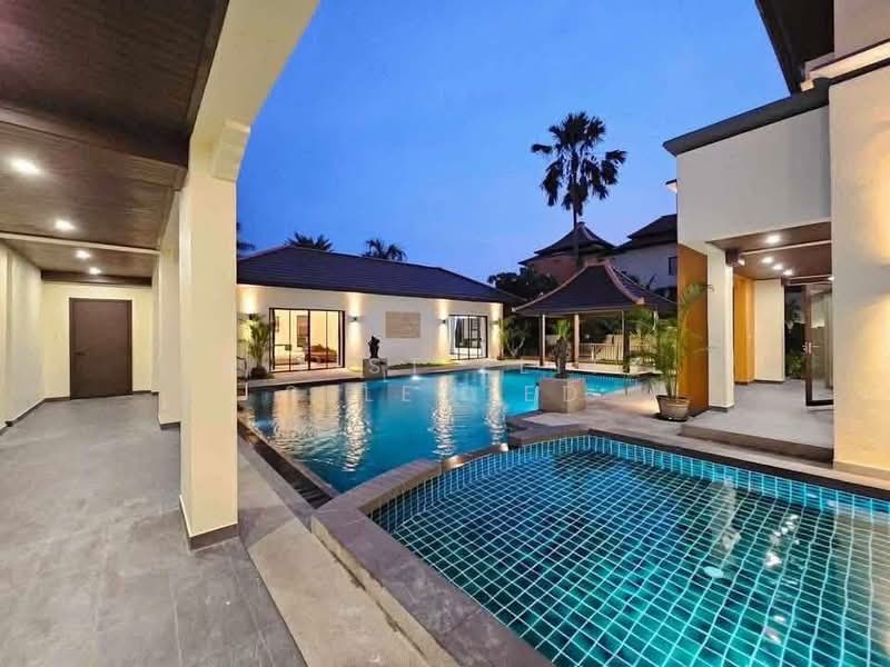 East Village, Bangkok, 4, 7 Vibhavadi Rangsit 3 Alley, Jom Phon, Chatuchak, Bangkok, 6 Bedrooms, 1,200 sqm, Condo For Rent, by A LIST ELITE SELECTED, 500369764 - DDproperty.com