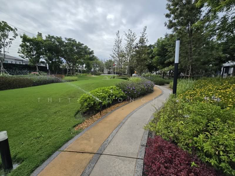 Baan Ninya Krungthepkreetha-Motorway, Bangkok, Khlong Song Ton Nun, Lat Krabang, Bangkok, 4 Bedrooms, 300 sqm, Single Detached House For Rent, by Thiti Boonchurn, 500369766 - DDproperty.com