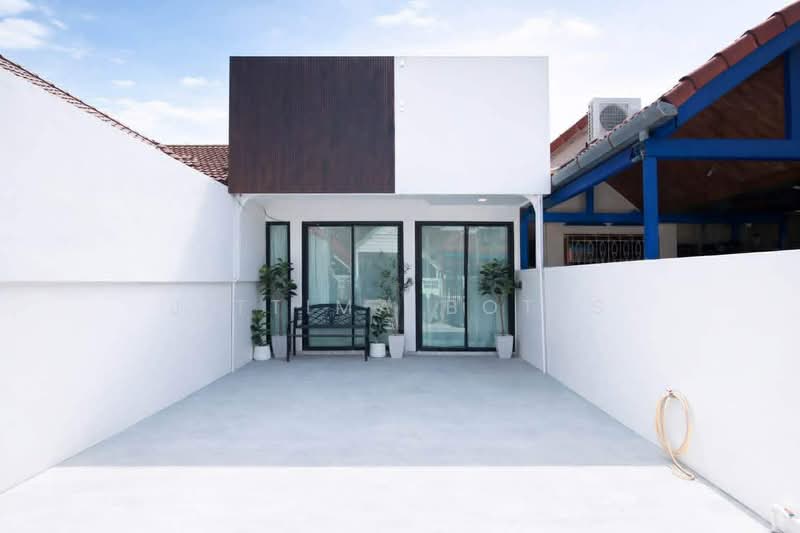 Rawai, Phuket, Rawai, Muang Phuket, Phuket, 2 Bedrooms, 100 sqm, Semi-Detached House (Twin House) For Rent, by Jittima BOTES, 500369776 - DDproperty.com