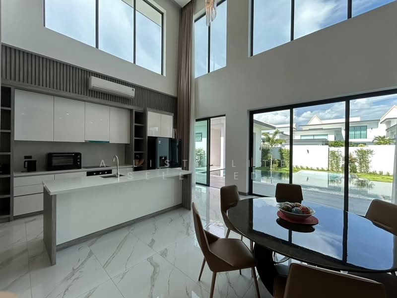 Layan Chak Nok, Chon Buri (Pattaya), Toongklom-Talman 20, Bang Lamung, Bang Lamung (Pattaya), Chon Buri (Pattaya), 5 Bedrooms, 399 sqm, Villa For Rent, by A LIST ELITE SELECTED, 500369782 - DDproperty.com