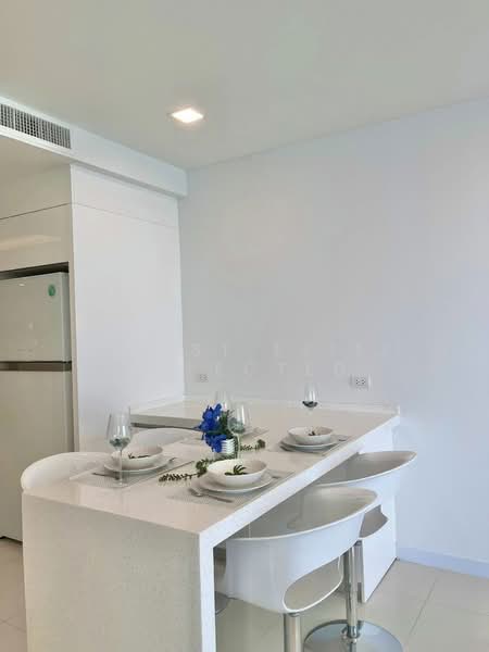 Del Mare Bangsaray Beachfront, Chon Buri (Pattaya), Soi Na-Jomtien 56, Sukhumvit Road, Bang Sa-re, Sattahip, Chon Buri (Pattaya), 3 Bedrooms, 190 sqm, Condo For Sale, by A LIST ELITE SELECTED, 500369825 - DDproperty.com