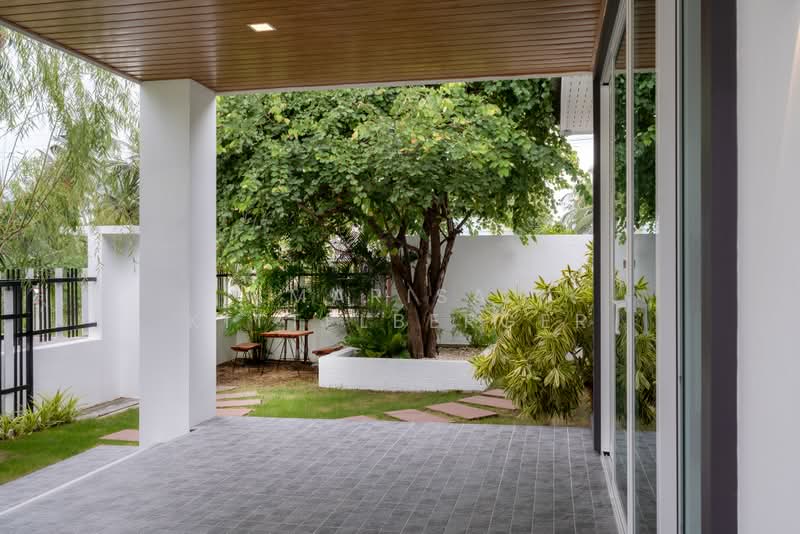 The Flow by Sabai Home, Chon Buri (Pattaya), Poong, Bang Lamung (Pattaya), Chon Buri (Pattaya), 3 Bedrooms, 209 sqm, Single Detached House For Sale, by Marisa Kittelberger, 500369827 - Outdoor - DDproperty.com