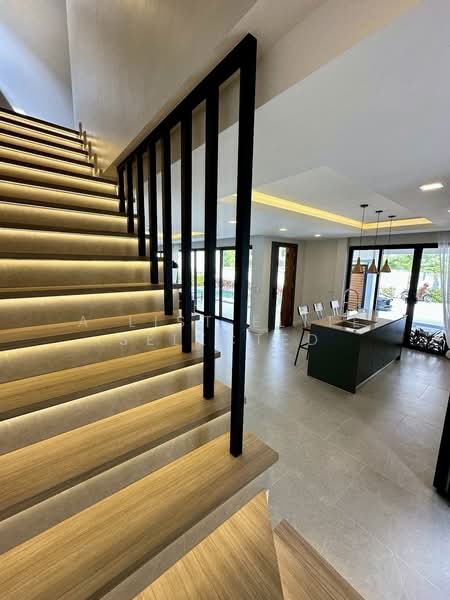 บางละมุง, Chon Buri (Pattaya), Bang Lamung, Bang Lamung (Pattaya), Chon Buri (Pattaya), 4 Bedrooms, 250 sqm, Villa For Rent, by A LIST ELITE SELECTED, 500369828 - DDproperty.com