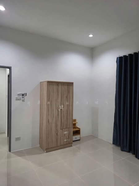 ให้เช่าบ้านเดี่ยว ม.เดอะวิลเลจ8 นิคมพัฒนา ระยอง, ระยอง, นิคมพัฒนา, ระยอง, 150 ตร.ม., บ้านเดี่ยว ให้เช่า, โดย ดุสิต แสงฟ้า, 500369831 - DDproperty.com