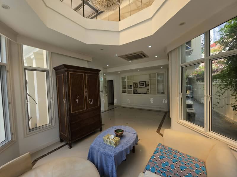 House Silom, Bangkok, silom 13, Silom, Bang Rak, Bangkok, 3 Bedrooms, 300 sqm, Single Detached House For Rent, by ปรินทร์ญาดา ชิณโชติ, 500369862 - DDproperty.com