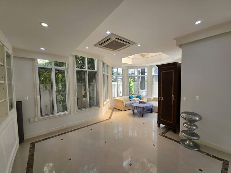House Silom, Bangkok, silom 13, Silom, Bang Rak, Bangkok, 3 Bedrooms, 300 sqm, Single Detached House For Rent, by ปรินทร์ญาดา ชิณโชติ, 500369862 - DDproperty.com