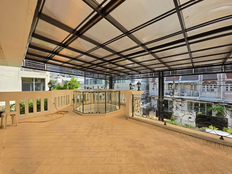 House Silom, Bangkok, silom 13, Silom, Bang Rak, Bangkok, 3 Bedrooms, 300 sqm, Single Detached House For Rent, by ปรินทร์ญาดา ชิณโชติ, 500369862 - DDproperty.com