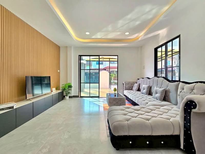 เค.ซี. การ์เด้นโฮม 12, กรุงเทพ, สามวาตะวันออก, คลองสามวา, กรุงเทพ, 260 ตร.ม., บ้านเดี่ยว ขาย, โดย รัตนา (หญิง) ประสพสุข, 500369868 - DDproperty.com