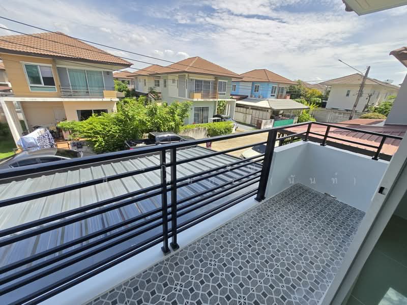 The Trust Ville Watcharapol-Hathairat, Pathum Thani, Hatairat Road, Bung Kham Proi, Lam Luk Ka, Pathum Thani, 4 Bedrooms, 200 sqm, Single Detached House For Sale, by นภัสศรณ์ วงศ์สินไทยกร (นันท์), 500369879 - DDproperty.com