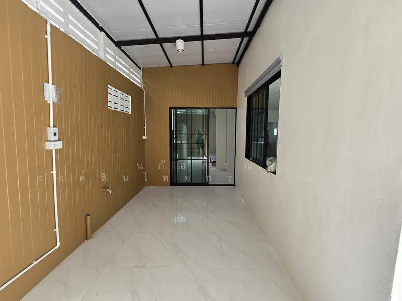หมู่บ้านศุชญา ธัญบุรี คลอง 4 ถนนรังสิต-นครนายก บึงยี่โถ ปทุมธานี, ปทุมธานี, รังสิต-นครนายก, บึงยี่โถ, ธัญบุรี, ปทุมธานี, 200 ตร.ม., บ้านเดี่ยว ขาย, โดย นภัสศรณ์ วงศ์สินไทยกร (นันท์), 500369887 - DDproperty.com