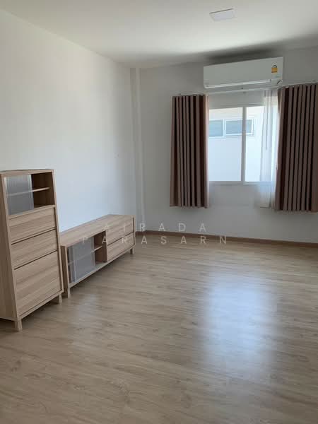 Casa Ville Wongwaen-Chatuchot, Bangkok, Wongsakorn 1 Road, Sam Wa Tawan Tok, Khlong Sam Wa, Bangkok, 3 Bedrooms, 156 sqm, Single Detached House For Sale, by Airada Parasarn, 500369893 - DDproperty.com