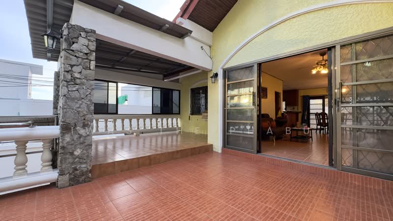 3 Bed House in Jomtien Beach for Rent Only 50k | 396 Sqm, Chon Buri (Pattaya), Casa Jomtien, Bang Lamung, Bang Lamung (Pattaya), Chon Buri (Pattaya), 3 Bedrooms, 298 sqm, Single Detached House For Rent, by Siwas Thepphabut, 500369900 - DDproperty.com