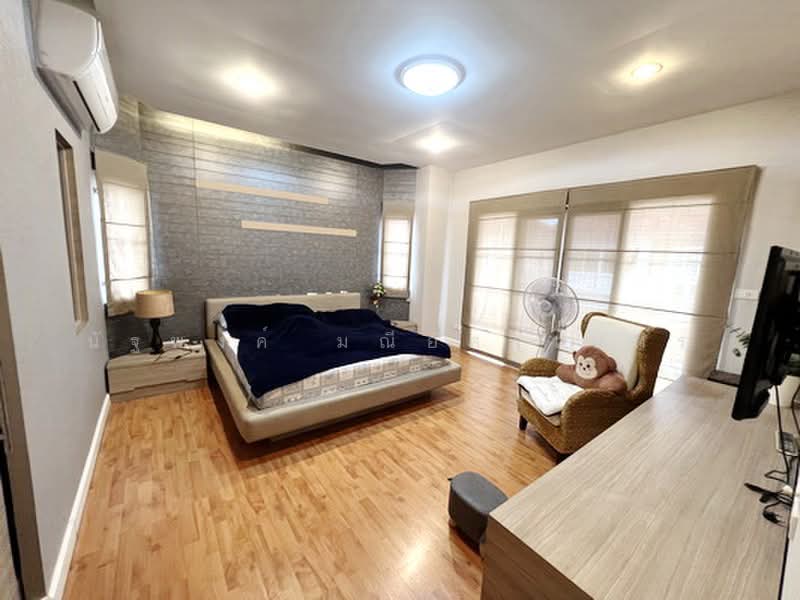 Moobaan Narawan, Bangkok, Soi Phatthanakan 44, Suan Luang, Bangkok, 3 Bedrooms, 200 sqm, Single Detached House For Rent, by นัฐพงค์ มณีอัครเนตร, 500369902 - DDproperty.com