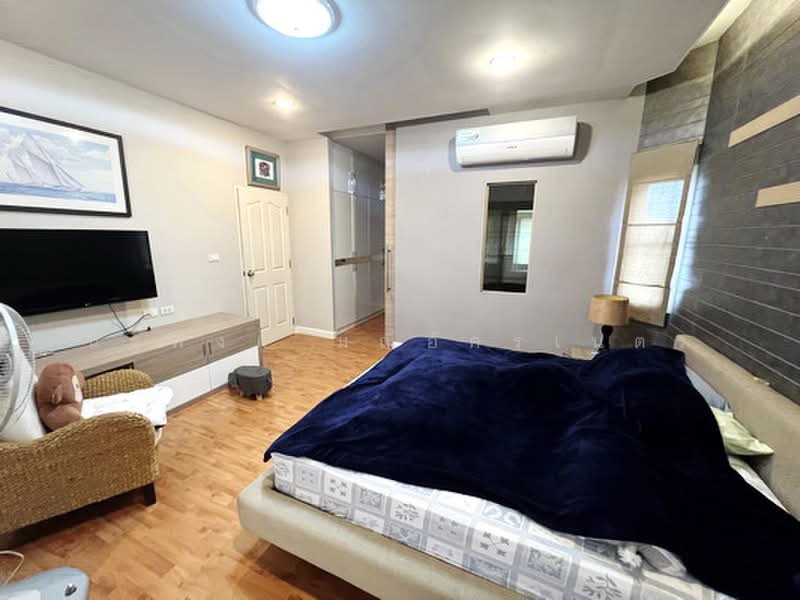Moobaan Narawan, Bangkok, Soi Phatthanakan 44, Suan Luang, Bangkok, 3 Bedrooms, 200 sqm, Single Detached House For Rent, by นัฐพงค์ มณีอัครเนตร, 500369902 - DDproperty.com