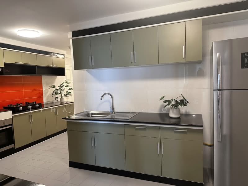 Fifty Fifth Tower, Bangkok, 84 Soi Sukhumvit 55, Sukhumvit Road, Khlong Tan Nua, Watthana, Bangkok, 3 Bedrooms, 275 sqm, Condo For Rent, by The Elite Homes (Thailand) Co., Ltd., 500369948 - DDproperty.com
