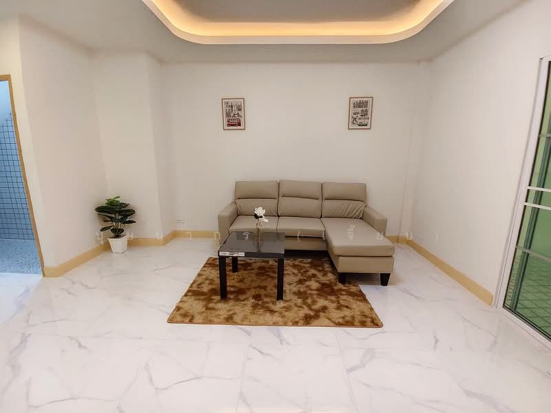 Ban Rom Ngao Mai, Nonthaburi, Soi Ban Rom Ngao Mai, Bang Khu Rat, Bang Bua Thong, Nonthaburi, 2 Bedrooms, 100 sqm, Townhouse For Sale, by บุษบากร (เจี๊ยบ), 500369957 - DDproperty.com