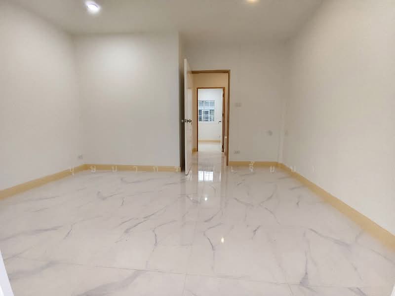 Ban Rom Ngao Mai, Nonthaburi, Soi Ban Rom Ngao Mai, Bang Khu Rat, Bang Bua Thong, Nonthaburi, 2 Bedrooms, 100 sqm, Townhouse For Sale, by บุษบากร (เจี๊ยบ), 500369957 - DDproperty.com