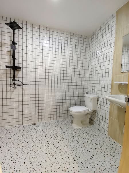 Ban Rom Ngao Mai, Nonthaburi, Soi Ban Rom Ngao Mai, Bang Khu Rat, Bang Bua Thong, Nonthaburi, 2 Bedrooms, 100 sqm, Townhouse For Sale, by บุษบากร (เจี๊ยบ), 500369957 - DDproperty.com