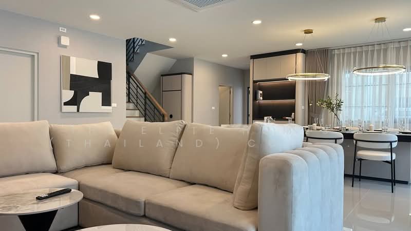 Centro Bangna, Samut Prakan, 111 Soi 3, Bang Kaeo, Bang Plee, Samut Prakan, 4 Bedrooms, 280 sqm, Single Detached House For Rent, by The Elite Homes (Thailand) Co., Ltd., 500369960 - DDproperty.com