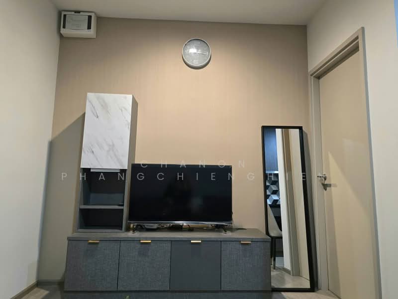 The Base Phetchaburi-Thonglor, Bangkok, Phetchaburi Rd, Bang Kapi, Huai Khwang, Bangkok, 1 Bedroom, 28 sqm, Condo For Rent, by Chanon Phangchienghien, 500369964 - DDproperty.com