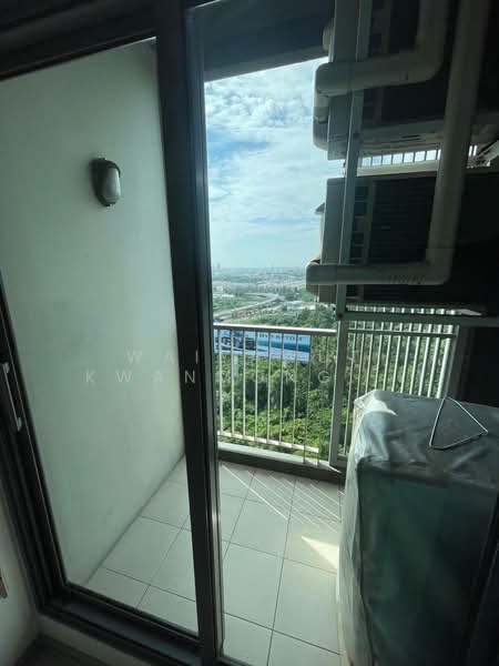 Aspire Sathorn-Ratchaphruek, Bangkok, Ratchaphruek Road, Pak Khlong Phasi Charoen, Phasi Charoen, Bangkok, 1 Bedroom, 32 sqm, Condo For Rent, by Waiyawut Kwanmongkhol, 500369974 - DDproperty.com