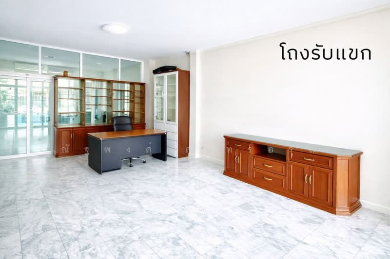 ไม่พบโครงการ, Bangkok, ลาดพร้าววังหิน 62-70, Lat Phrao, Bangkok, 3 Bedrooms, 240 sqm, Townhouse For Rent, by ณัฐพงศ์ สุนทรอรุณ, 500369985 - DDproperty.com