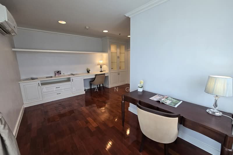 Piyathip Place, Bangkok, 24 Soi Prommitr, Khlong Tan Nua, Watthana, Bangkok, 4 Bedrooms, 375 sqm, Condo For Rent, by Ailada Ngamsri, 500369995 - DDproperty.com