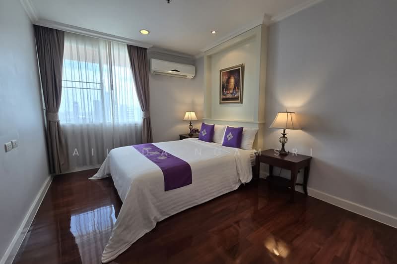 Piyathip Place, Bangkok, 24 Soi Prommitr, Khlong Tan Nua, Watthana, Bangkok, 4 Bedrooms, 375 sqm, Condo For Rent, by Ailada Ngamsri, 500369995 - DDproperty.com